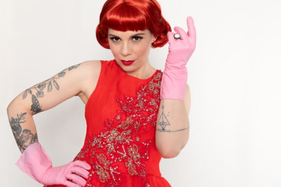 The rebellious domestic goddess